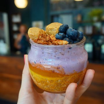 Berry Mango Oats Parfait Made with Smoothie Mix